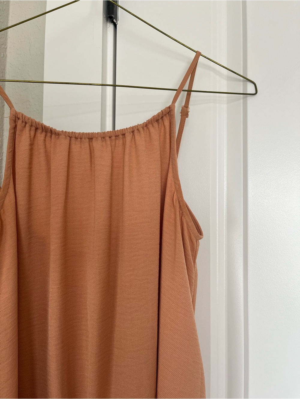 Open Low-back Spaghetti-Strap Terracotta Maxi Dress - Picture 3 of 8
